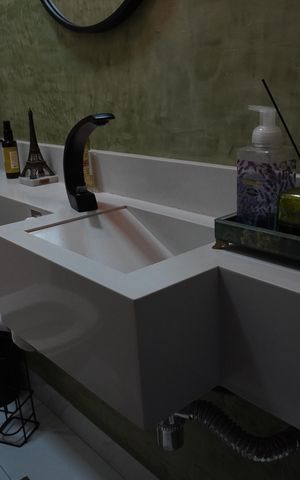 Casa à venda com 150m², 2 quartos e 2 vagasLavabo