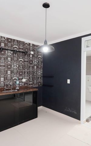 Casa à venda com 95m², 2 quartos e 4 vagas Casa à venda com 95m², 2 quartos e 4 vagasCozinha