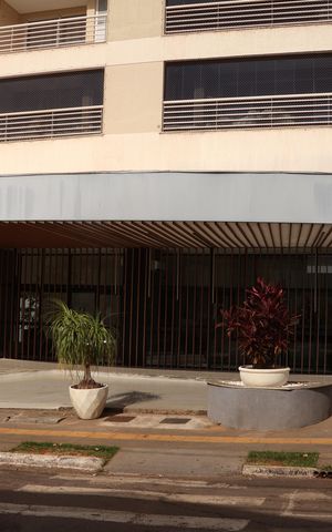 Apartamento à venda com 60m², 2 quartos e 2 vagasFachada