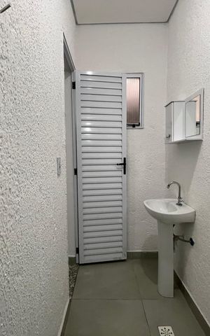 Studio para alugar com 10m², 1 quarto e sem vaga Studio para alugar com 10m², 1 quarto e sem vagaBanheiro