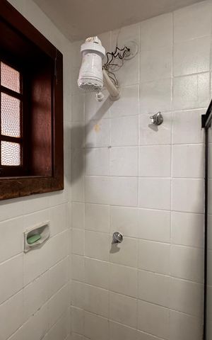 Casa de condomínio à venda com 145m², 4 quartos e 2 vagas Casa de condomínio à venda com 145m², 4 quartos e 2 vagasÁrea de Serviço - Banheiro