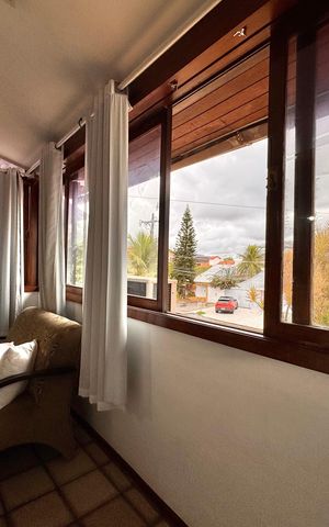 Casa de condomínio à venda com 145m², 4 quartos e 2 vagas Casa de condomínio à venda com 145m², 4 quartos e 2 vagasQuarto 1