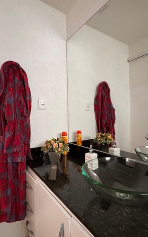 Casa de condomínio à venda com 145m², 4 quartos e 2 vagas Casa de condomínio à venda com 145m², 4 quartos e 2 vagasSuíte 2 - Banheiro