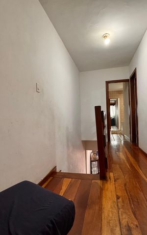 Casa de condomínio à venda com 145m², 4 quartos e 2 vagas Casa de condomínio à venda com 145m², 4 quartos e 2 vagasCorredor