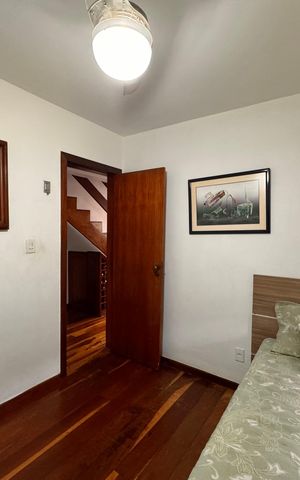 Casa de condomínio à venda com 145m², 4 quartos e 2 vagas Casa de condomínio à venda com 145m², 4 quartos e 2 vagasQuarto 2
