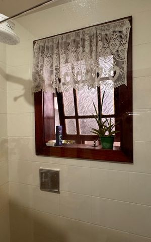 Casa de condomínio à venda com 145m², 4 quartos e 2 vagas Casa de condomínio à venda com 145m², 4 quartos e 2 vagasBanheiro Social