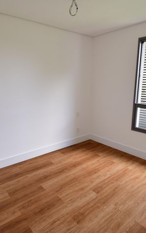 Casa de condomínio à venda com 586m², 4 quartos e 4 vagasQuarto 2 - Suíte