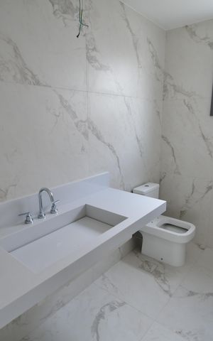 Casa de condomínio à venda com 586m², 4 quartos e 4 vagasBanheiro Suíte