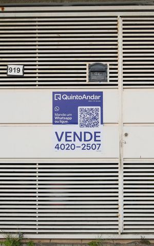 Casa à venda com 100m², 2 quartos e 1 vagaPlaca