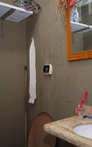 Casa à venda com 100m², 2 quartos e 1 vagaBanheiro