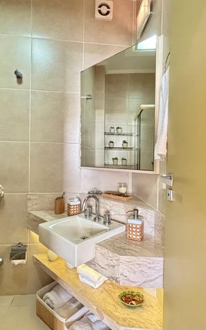 Apartamento à venda com 72m², 2 quartos e sem vaga Apartamento à venda com 72m², 2 quartos e sem vagaBanheiro social