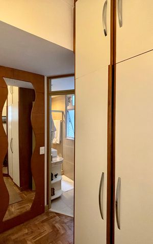 Apartamento à venda com 72m², 2 quartos e sem vaga Apartamento à venda com 72m², 2 quartos e sem vagaSuíte - closet