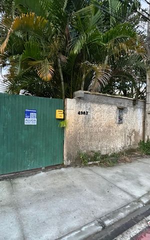 Casa de condomínio para alugar com 150m², 2 quartos e 3 vagas Casa de condomínio para alugar com 150m², 2 quartos e 3 vagasFachada