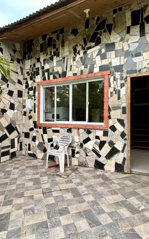 Casa de condomínio para alugar com 149m², 2 quartos e 3 vagasVaranda
