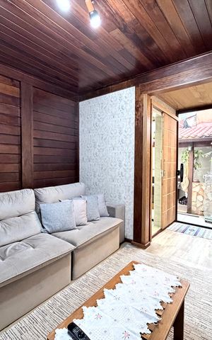 Casa de condomínio para alugar com 200m², 3 quartos e 2 vagas Casa de condomínio para alugar com 200m², 3 quartos e 2 vagasSala