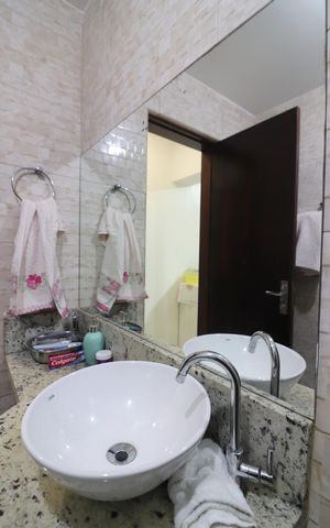 Casa à venda com 130m², 3 quartos e 1 vagaBanheiro Social 2
