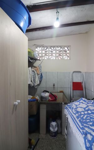 Casa à venda com 130m², 3 quartos e 1 vagaÁrea de Serviço