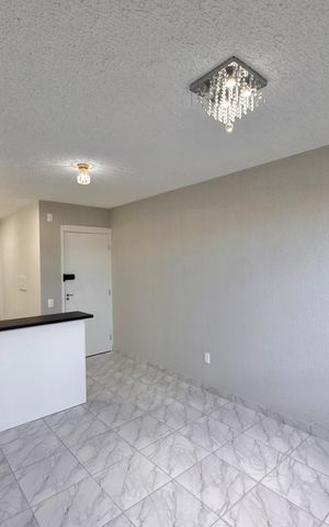 Apartamento à venda com 43m², 2 quartos e sem vaga Apartamento à venda com 43m², 2 quartos e sem vagaSala