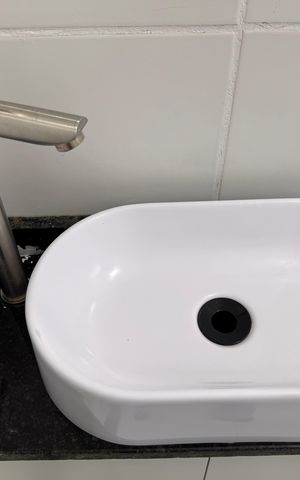 Apartamento à venda com 43m², 2 quartos e 1 vaga Apartamento à venda com 43m², 2 quartos e 1 vagaBanheiro Social
