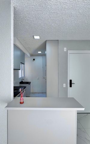 Apartamento à venda com 43m², 2 quartos e 1 vaga Apartamento à venda com 43m², 2 quartos e 1 vagaCozinha e Área de Serviço