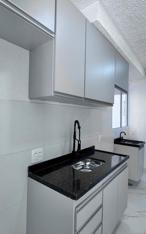 Apartamento à venda com 43m², 2 quartos e 1 vaga Apartamento à venda com 43m², 2 quartos e 1 vagaCozinha e Área de Serviço
