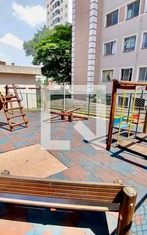 Apartamento à venda com 45m², 2 quartos e 1 vaga Apartamento à venda com 45m², 2 quartos e 1 vagaPlayground