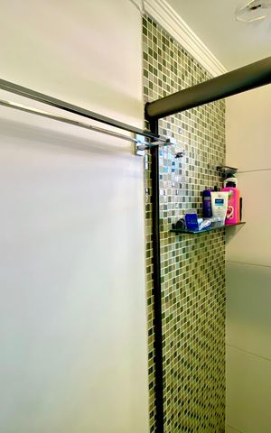 Apartamento à venda com 45m², 2 quartos e 1 vaga Apartamento à venda com 45m², 2 quartos e 1 vagaBanheiro