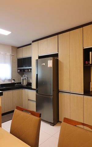 Casa à venda com 200m², 3 quartos e 4 vagasCopa e Cozinha 