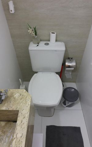 Casa à venda com 200m², 3 quartos e 4 vagasSuíte 3 Banheiro 