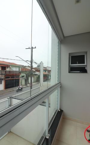 Casa à venda com 200m², 3 quartos e 4 vagasSuíte 1 Sacada 