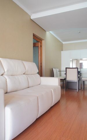 Apartamento para alugar com 83m², 2 quartos e 1 vagaSala