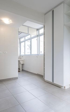 Apartamento para alugar com 138m², 2 quartos e 1 vaga Apartamento para alugar com 138m², 2 quartos e 1 vagaCozinha