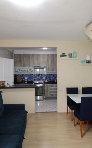 Casa de condomínio à venda com 67m², 2 quartos e 1 vagaSala
