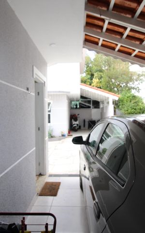 Casa de condomínio à venda com 67m², 2 quartos e 1 vagaGaragem