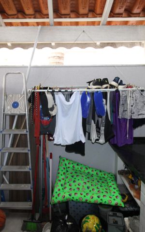 Casa de condomínio à venda com 67m², 2 quartos e 1 vagaÁrea de Serviço