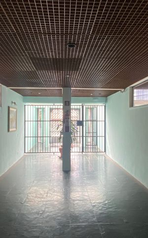 Apartamento para alugar com 65m², 2 quartos e 1 vaga Apartamento para alugar com 65m², 2 quartos e 1 vagaHall
