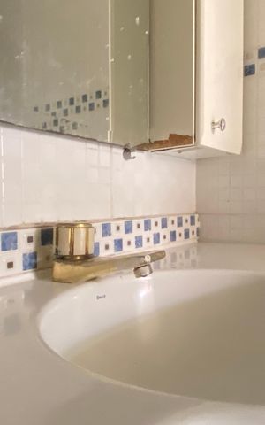 Apartamento para alugar com 65m², 2 quartos e 1 vaga Apartamento para alugar com 65m², 2 quartos e 1 vagaBanheiro