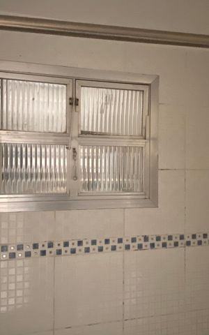 Apartamento para alugar com 65m², 2 quartos e 1 vaga Apartamento para alugar com 65m², 2 quartos e 1 vagaBanheiro