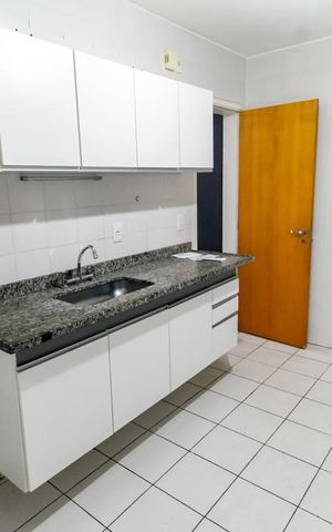 Apartamento à venda com 101m², 3 quartos e 2 vagas Apartamento à venda com 101m², 3 quartos e 2 vagasCozinha - Armários