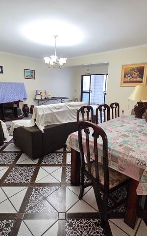 Apartamento para alugar com 182m², 3 quartos e 2 vagas Apartamento para alugar com 182m², 3 quartos e 2 vagasSala