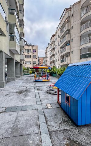 Apartamento à venda com 78m², 2 quartos e 1 vaga