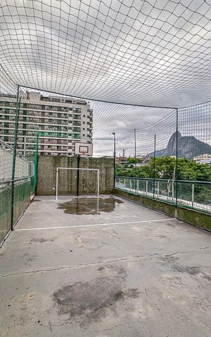 Apartamento à venda com 78m², 2 quartos e 1 vaga