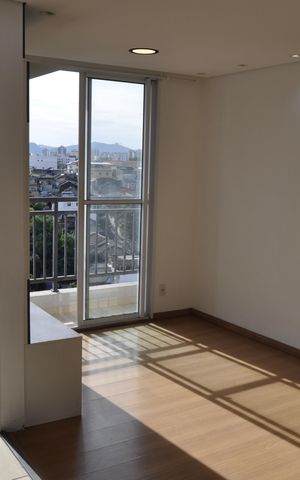 Apartamento para alugar com 45m², 2 quartos e 1 vagaSala