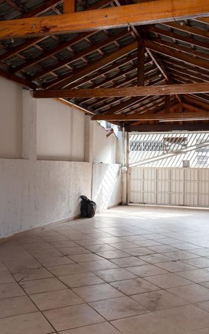 Casa à venda com 249m², 3 quartos e 4 vagasGaragem