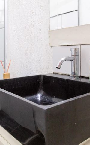 Casa à venda com 249m², 3 quartos e 4 vagasBanheiro do Quarto 1 suíte