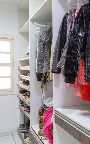 Casa à venda com 249m², 3 quartos e 4 vagasCloset do Quarto 1 suíte