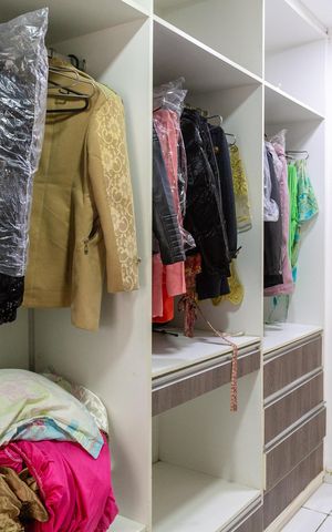 Casa à venda com 249m², 3 quartos e 4 vagasCloset do Quarto 1 suíte