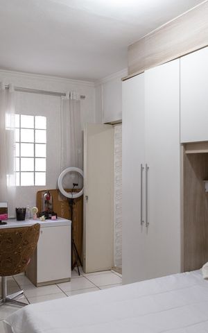 Casa à venda com 249m², 3 quartos e 4 vagasQuarto 2