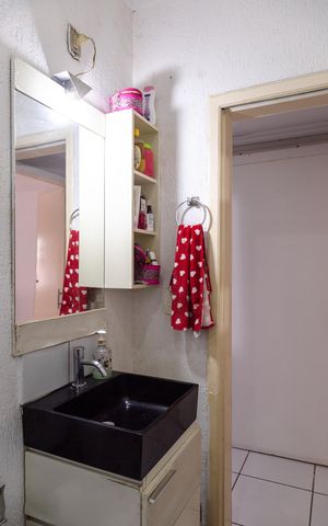 Casa à venda com 249m², 3 quartos e 4 vagasBanheiro do Quarto 1 suíte