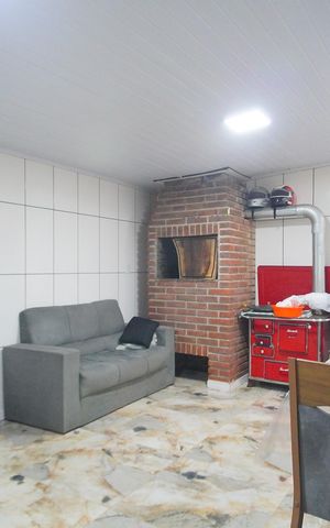 Casa à venda com 120m², 2 quartos e 2 vagasCozinha